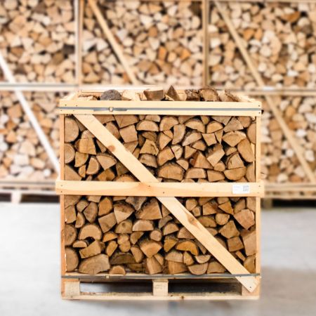 Halbe Palette kammergetrocknetes gespalten Eiche Brennholz 25cm – Bild 3